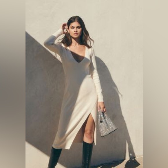 DYNAMITE bodycon sweater dress - Picture 2 of 5